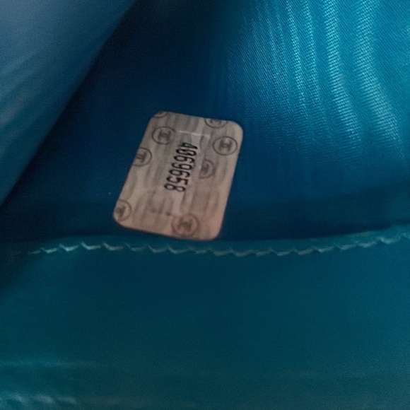 Chanel Classic Blue Caviar small clutch wallet w 24k yellow gold plated hardware - Picture 7 of 8